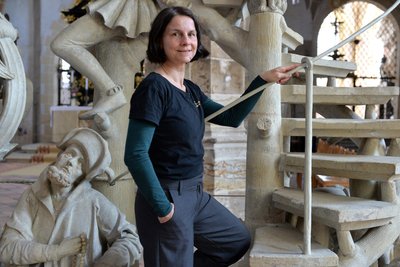 Jana Tschapek vom Büro für Musik und Tourismus freut sich, wenn Besucher den Dom St. Marien zu Freiberg mal auf andere Weise erleben.