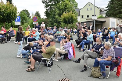 Premiere in Bad Brambach: Die erste Marktmusi mit Kraizdaquer lockte Mitte Juli viele Besucher an.