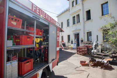 Die Bewohner hatten den Brand selbst löschen können.