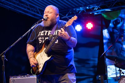 Andreas Kümmert ist Stargast bei den Rock Classics an der Göltzschtalbrücke am 7. Juni 2025.