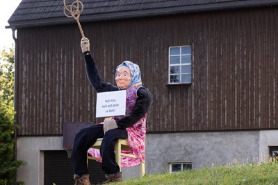 Die Mildenauer haben ihren Ort fürs große Dorffest am Wochenende geschmückt.