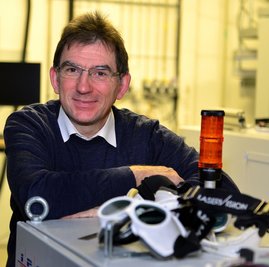 Alexander Horn ist seit acht Jahren Professor für Lasermikrotechnologie und Physik an der Hochschule Mittweida. Nun lenkt er auch die Geschicke des Laserinstituts an der Schillerstraße. 