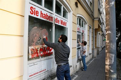 18 Anschläge in 17 Monaten erduldete die Linke Abgeordnete Susanne Schaper schon 2016 an ihrem Abgeordnetenbüro auf dem Chemnitzer Sonnenberg, auf dem damals Neonazis einer „Nazi-Kiez“ auszurufen suchten.