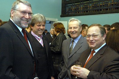 2005: Neujahrsempfang im Rathaus Hainichen: Matthias Damm für Mittweida, Dieter Greysinger und sein Amtsvorgänger Rainer Sobotka für Hainichen sowie Thomas Firmenich für Frankenberg (v. l.).