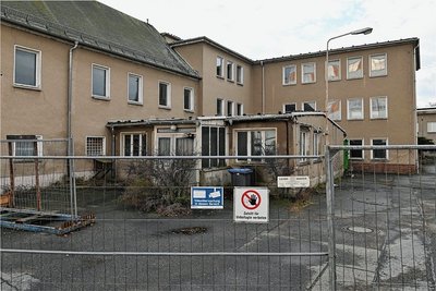Das frühere Kulturhaus von Stern Radio an der Schützenstraße wird aktuell entkernt. Nächste Woche beginnt der Abriss.