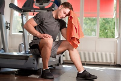 Die Klimaanlage des Körpers: Durch Schwitzen versucht der Körper, eine Überhitzung zu vermeiden - etwa, wenn wir uns beim Sport so richtig angestrengt haben. 