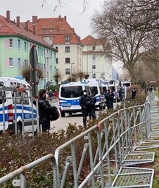 Ein Polizeiaufgebot schützte den Besuch des Ministerpräsidenten.