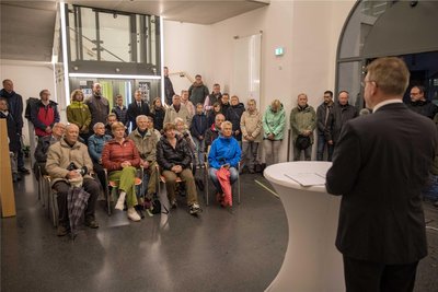 Eine Gedenkveranstaltung zum 100. Jahrestag des Blutsonnabends in Freiberg fand im und am Kornhaus statt.