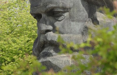 Marx im Grünen - eine solche Perspektive bietet sich bislang nur aus ganz besonderem Blickwinkel. 