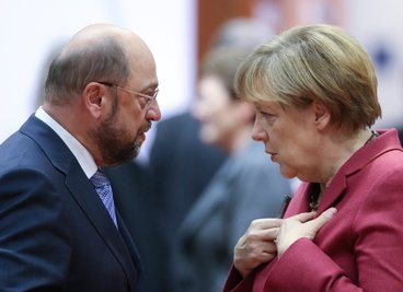 SPD-Kanzlerkandidat Martin Schulz und Kanzlerin Angela Merkel (CDU) verstehen sich eigentlich gut. Aber im Wahlkampf ...