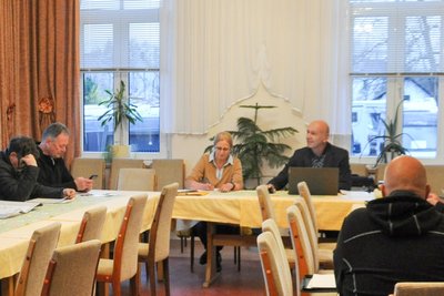 In der jüngsten Sitzung des Altmittweidaer Gemeinderates ging es um Arbeiten am Dorfbach und Naturschutz.