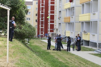 Einsatz im Karree Fürsten-/ Tschaikowski-/ Zietenstraße.