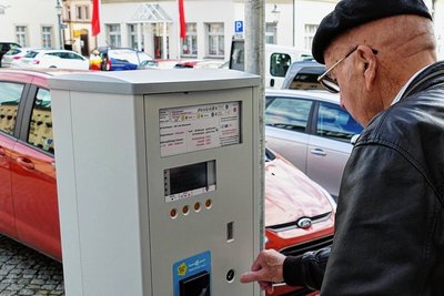 Auf dem Zschopauer Altmarkt müssen wieder Parktickets gelöst werden. 