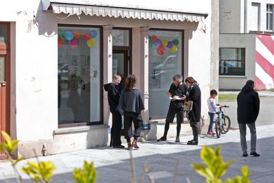 Der Kunstraum an der Silberstraße setzt auf offene Schaufenster – geöffnet ist immer samstags.