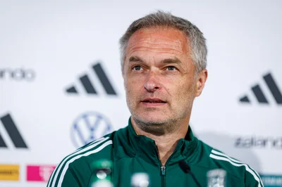 Hat nicht nur die Bundesliga im Blick: Bundestrainer Christian Wück. (Archivbild)