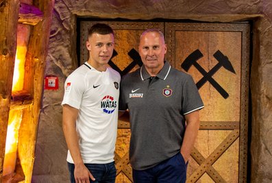 FCE-Präsident Helge Leonhardt (re.) mit Njegos Kupusovic.