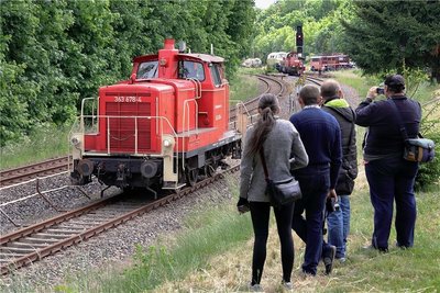 Führerstandsmitfahrten auf dieser Diesellok gehörten zu den gern genutzten Angeboten. 
