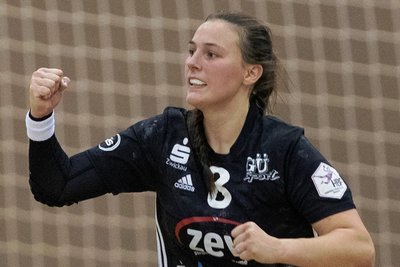 Diana Dögg Magnusdottir dreht nach einem Treffer jubelnd ab. Ihre Tore werden die Zwickauerinnen im Abstiegskampf brauchen.