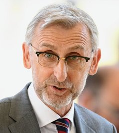 Armin Schuster - Innenministerin Sachsen