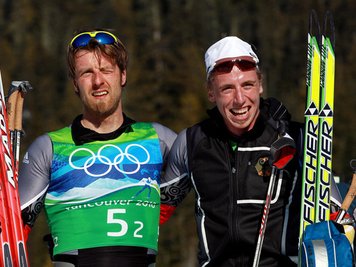 Jubeln über Silber: Axel Teichmann (l.) und Tim Tscharnke