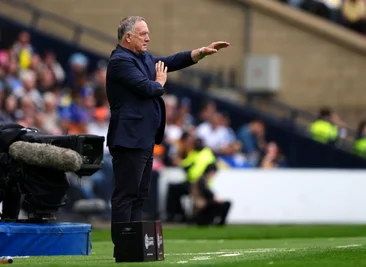 Dick Advocaat will mit Fußball-Zwerg Curaçao bei der WM überraschen. (Archivbild)