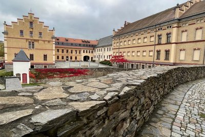 Auf Schloss Voigtsberg in Oelsnitz befindet sich das vogtländische Kreisarchiv.