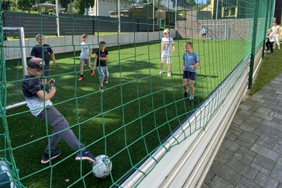 Der Bolzplatz am Kinder- und Jugendhaus war stets gut besucht.
