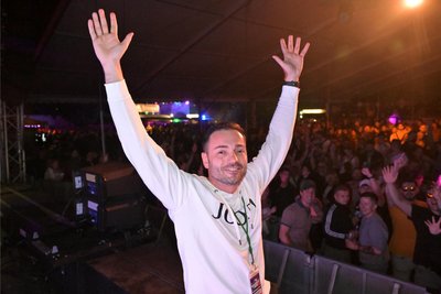 Bei „Sommer am See“ hat unter anderen Andre Hajek, besser bekannt als DJ Mr. White, aufgelegt.