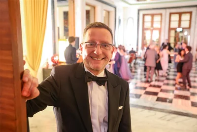 Mirko Dreischarf und sein Team haben am Wochenende zum Neujahrsball in den Chemnitzer Hof eingeladen.