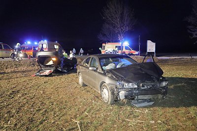 Ein schwerer Verkehrsunfall hat sich am Donnerstag gegen 17 Uhr auf der Augustusburger Straße im Chemnitzer Ortsteil Euba ereignet.