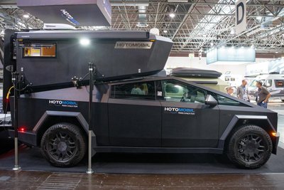 Für den betuchten Camper: der absetzbare „Cyberglad“ für den Tesla Cybertruck auf der letzten Caravanmesse in Düsseldorf.