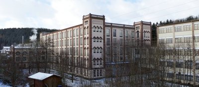 Das Firmengelände misst 100.000 Quadratmeter. Nur ein Teil der Gebäude dort wird heute noch genutzt.