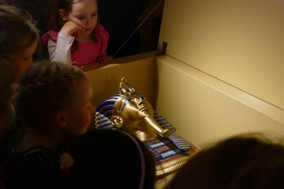 Die neue Ausstellung auf Burg Scharfenstein dreht sich rund um das Land der alten Ägypter. Für Kinder gibt es Angebote zum Anpacken und Mitmachen.