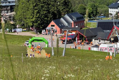 Insgesamt beteiligten sich rund 750 Läufer an der Hilfsaktion des Elternvereins krebskranker Kinder Chemnitz.
