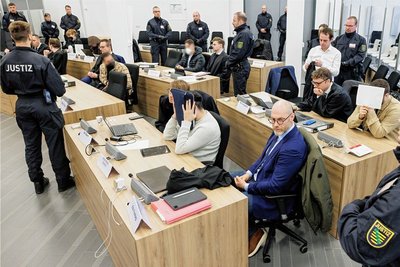 Das Grinsen ist den meisten Angeklagten im Prozess zum Grünen-Gewölbe-Coup vergangen. 