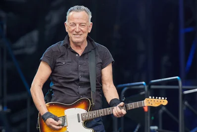 Der US-amerikanische Musiker Bruce Springsteen am 15. Juli dieses Jahres auf der Bühne im Volksparkstadion Hamburg.