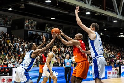 DeAndre Lansdowne im Spiel der Niners Chemnitz gegen Frankfurt.
