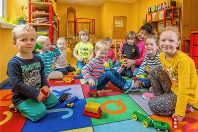Die höheren Beiträge gelten auch für die Forchheimer Kita "Zwergenhaus", in der Erzieherin Elfi Klemm eine Gruppe betreut. 