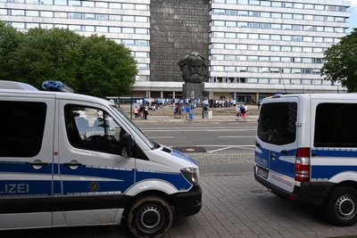Die Polizei war mit einem Großaufgebot vor Ort.