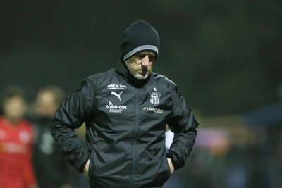 Enttäuschung bei FSV-Trainer Joe Enochs: Zwickau ist aus dem sächsischen Landespokal ausgeschieden.