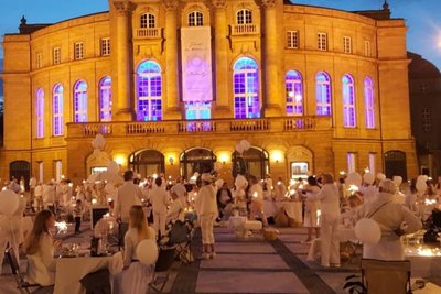 Das Dîner en blanc findet in diesem Jahr zum fünften Mal statt.