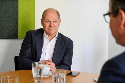 2019 besuchte Olaf Scholz, damals Vizekanzler und Bundesfinanzminister, auch die Redaktion der "Freien Presse".