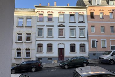 Das Haus Bergstraße 1 in Mittweida: Der Auktionserlös dafür lag bei 190.000 Euro.