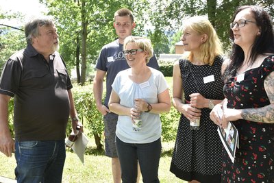 Wohlhausen, hier 2022 Ortschaftsräte bei „Unser Dorf hat Zukunft“, feiert 2028 Jubiläum.