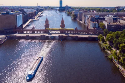 Experten sind sich einig: Nach dem Ende der Kohleförderung könnte die Spree in Berlin in regenarmen Monaten trockenfallen.