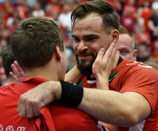 Cheftrainer Michael Lerscht (links) hat sich beim Plauener Benjamin Meschke bedankt: Zusammen mit dem ASV Hamm-Westfalen sind die beiden in die 1. Bundesliga aufgestiegen. 
