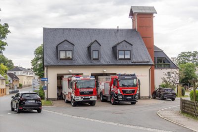 Gottwald Süß kommt heute noch ins Walthersdorfer Feuerwehrdepot, das er schon jahrzehntelang kennt. Dort wurde er vor Kurzem auch geehrt.