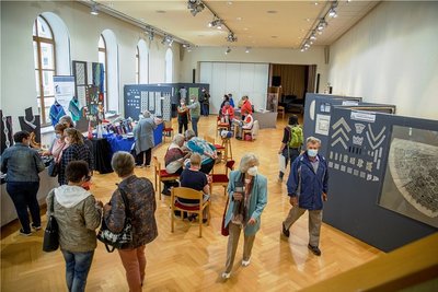 Die Klöppeltage im Kulturzentrum Annaberg ziehen viele Besucher an. 