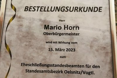 Die Urkunde, die Mario Horn für Eheschließungen berechtigt.