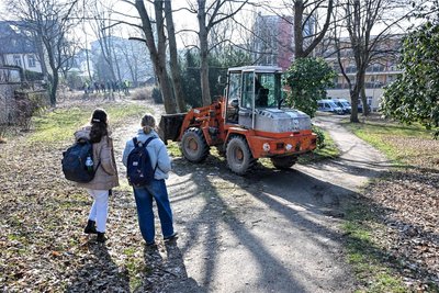 Bis September sollen die Bauarbeiten in der Parkanlage zwischen Moritz- und Jägerstraße abgeschlossen sein.